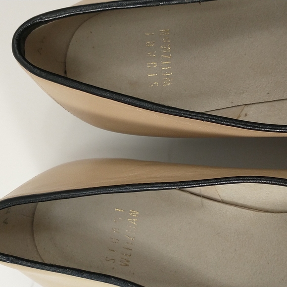 Leather Loafers Stuart Weitzman Flats Tan w/ Black Bow & Trim 8.5 Made in Spain - Picture 4 of 10